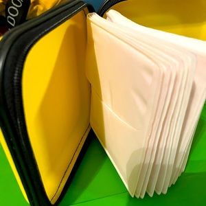 Hardcase Zippered Cd Case Canary Yellow